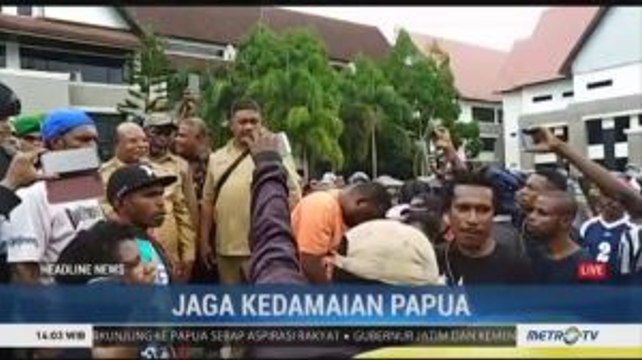 Aksi Long March di Kantor Wali Kota Sorong Berujung Ricuh
