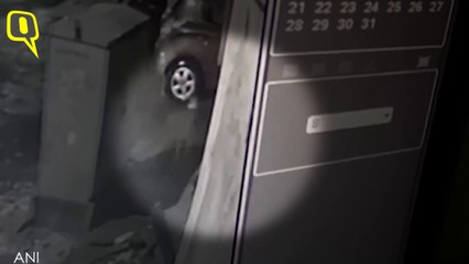 3 Year Old Boy Falls in a Gutter in Mumbai