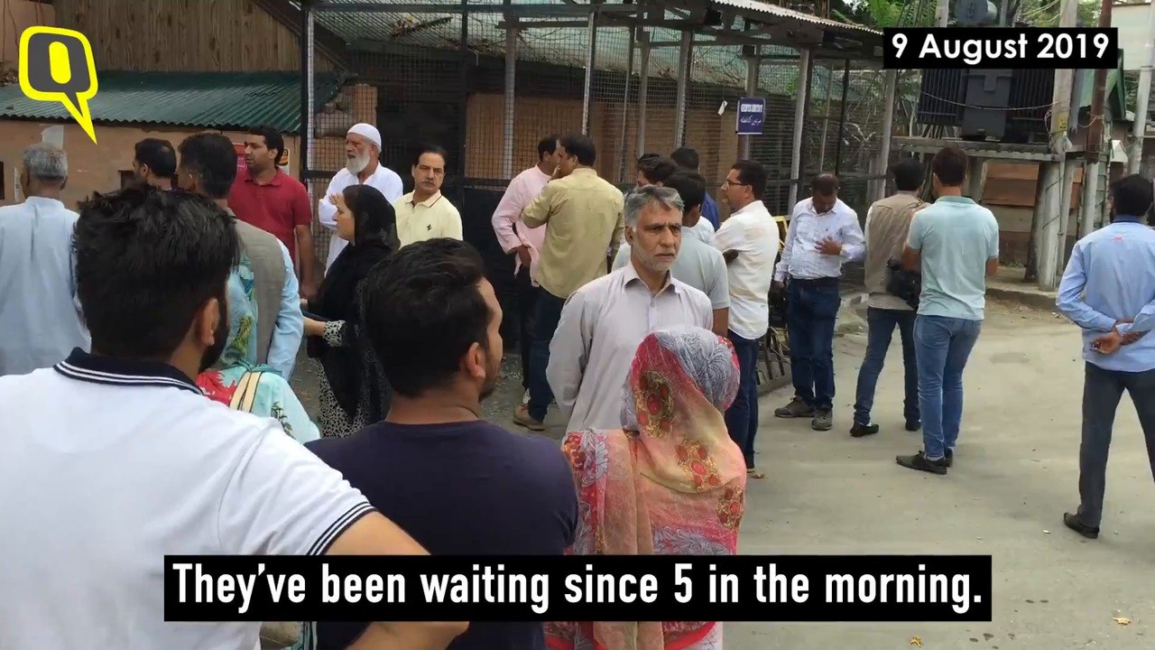 Srinagar Ground Report: Waiting For 4 Hours to Speak for 4 seconds