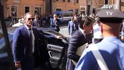 Italy in limbo after PM Conte attacks Salvini and resigns