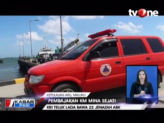 KRI Evakuasi 22 Jenazah Korban Pembajakan KM Mina Sejati