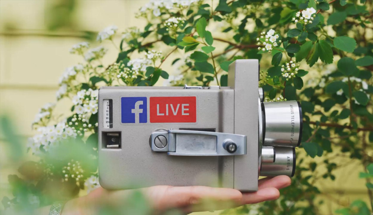 Facebook embauche des journalistes pour son espace "Actualités"