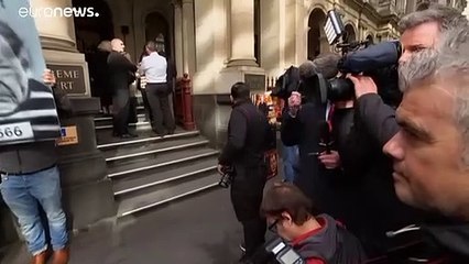 Кардинал Пелл остаётся за решёткой