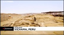 شاهد: اكتشاف جدارية في بيرو تعود إلى ما قبل 3800 عام