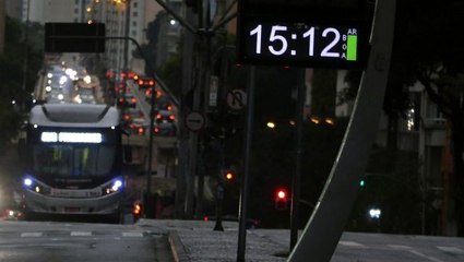 Amazon ormanlarındaki yangınlar Sao Paulo'yı karanlığa gömdü