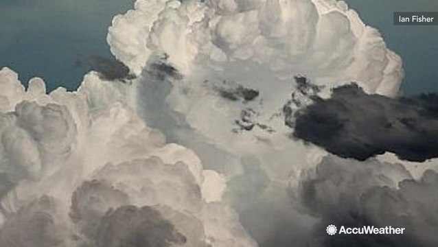 The sky is the limit for artist blending hyperrealism and abstraction in a single painting