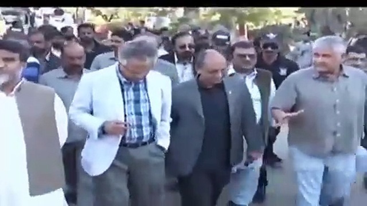 Gen. Musharraf Saved Waseem Akhtar's Relative From Death Sentence