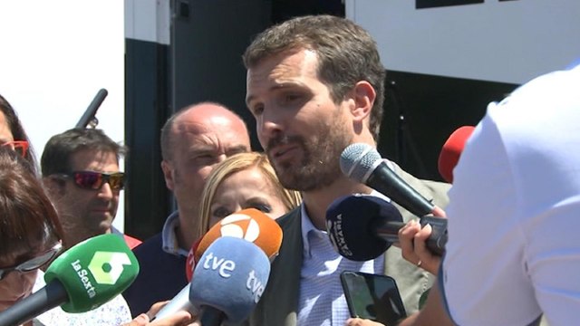 Casado señala los bandazos de Sánchez con el Open Arms