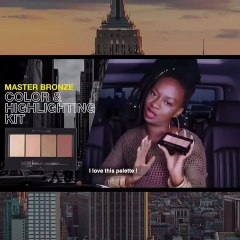 Cette femme relève le défi MAKE UP dans un taxi ! Elle représente la Cote d'Ivoire !