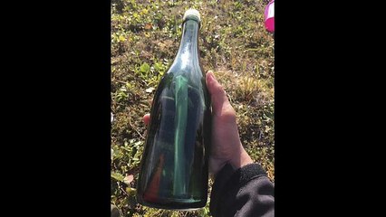 Une bouteille à la mer retrouvée après cinquante années de dérive