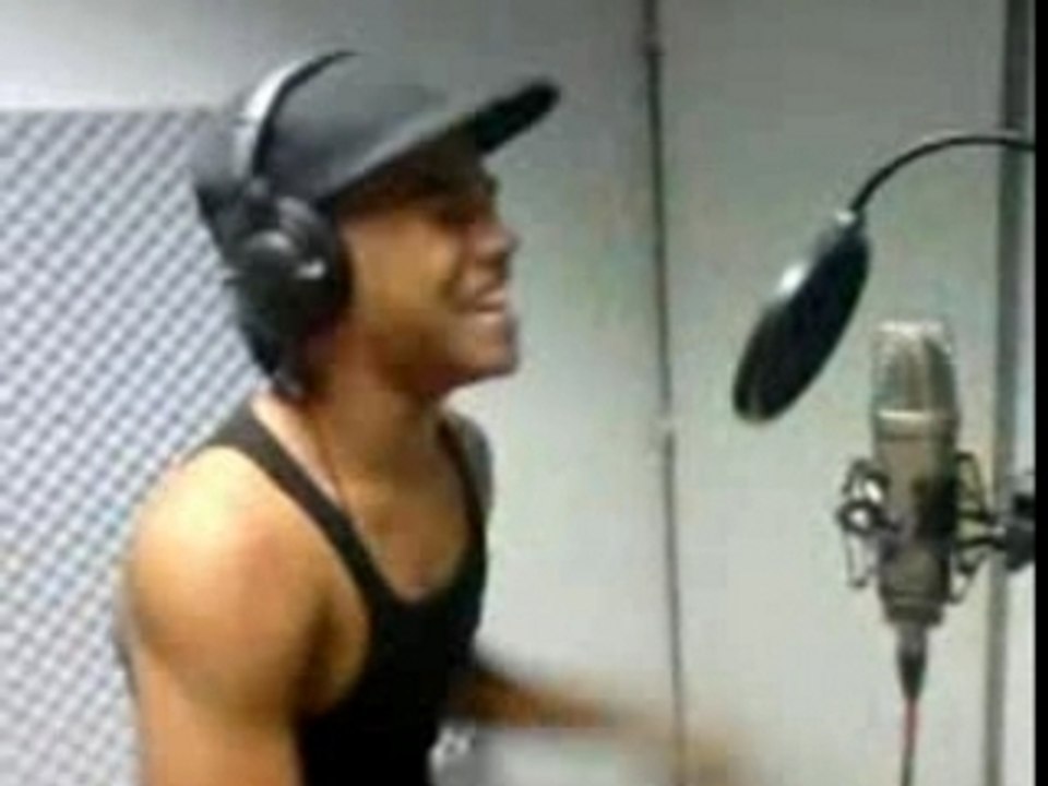 TiGuS  9.7.4 DOM TOM -- DANCEHALL REMIX  -- WillyDeLyon974