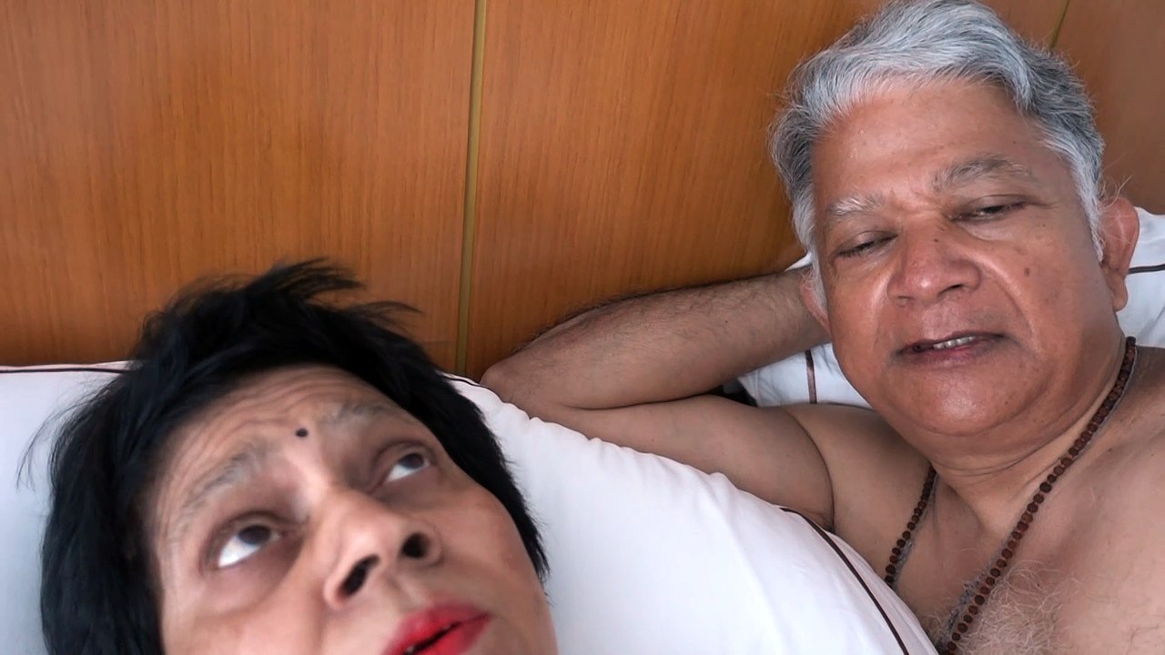 BDMV-95 Aruna & Hari Sharma relaxing Rm 1131 The Colonnade 5* Boston BAck Bay MA Jun 18, 2019