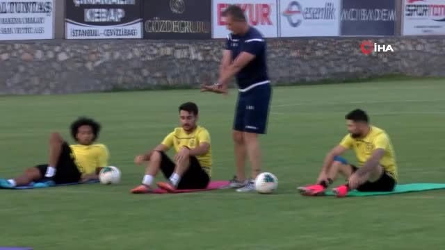 Sergen Yalçın: Hedefimiz ligi ilk 8 içinde bitirmek