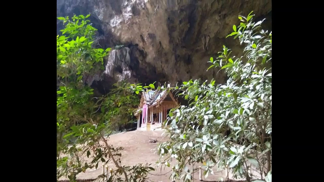 praya nakon cave 2