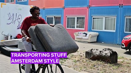 Master the Bike with an Amsterdammer: Transporting Goods