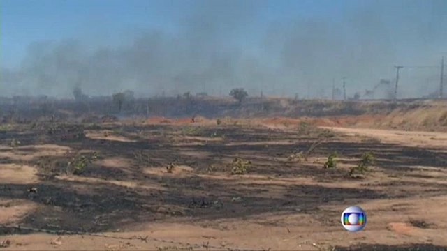 Brasiliens Bolsonaro: Umweltschützer legen Feuer im Amazonas