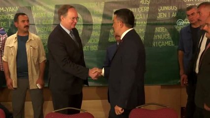 Pakdemirli: "Biz yerelin kaynaklarını, güçlü yanlarını, değerlerini ve potansiyelini çok iyi...