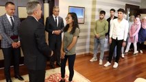Ağrı Valisi Elban, YKS'de başarılı olan öğrencileri kabul etti
