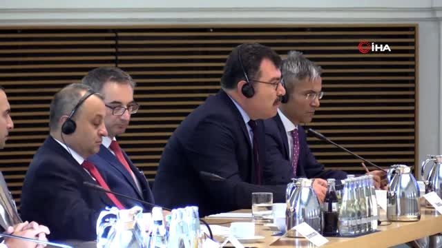- Bakan Varank ilk kez Almanya'da açıkladı- TÜBİTAK bünyesinde bir yapay Zeka Enstitüsü kurmayı...