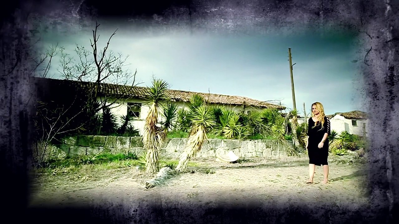 Tülay Maciran - Bu Ne Biçim Sevda