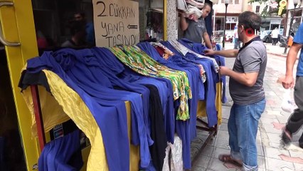 Tokat esnafı sel nedeniyle su basan dükkanlarında temizlik mesaisine başladı