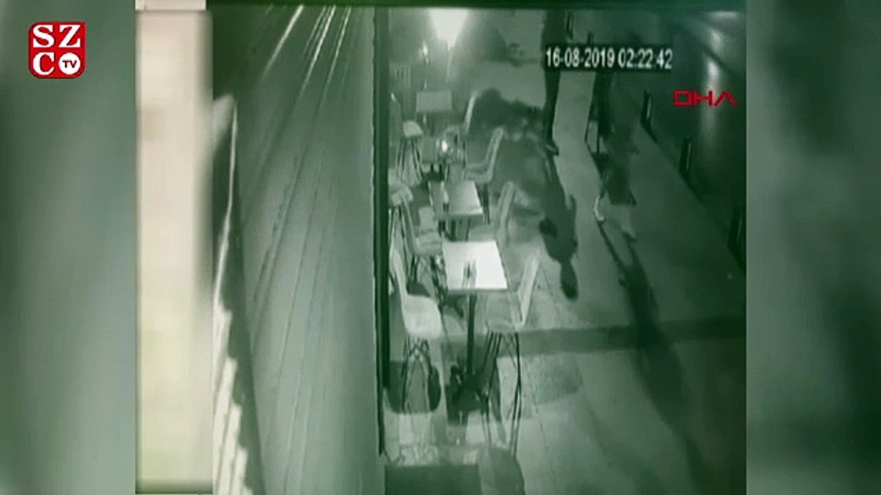 Şişli'de turistlere ateş açıp gasp eden 2 kişi yakalandı