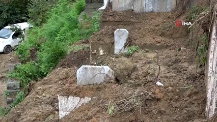 Zonguldak'ta heyelan sonrası mezarlar zarar gördü