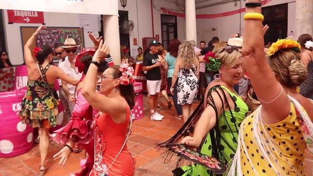 Los más feriantes agarran con fuerza la jornada del jueves de feria de Málaga