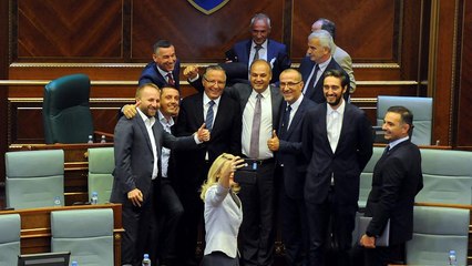 Előrehozott választások jönnek Koszovóban