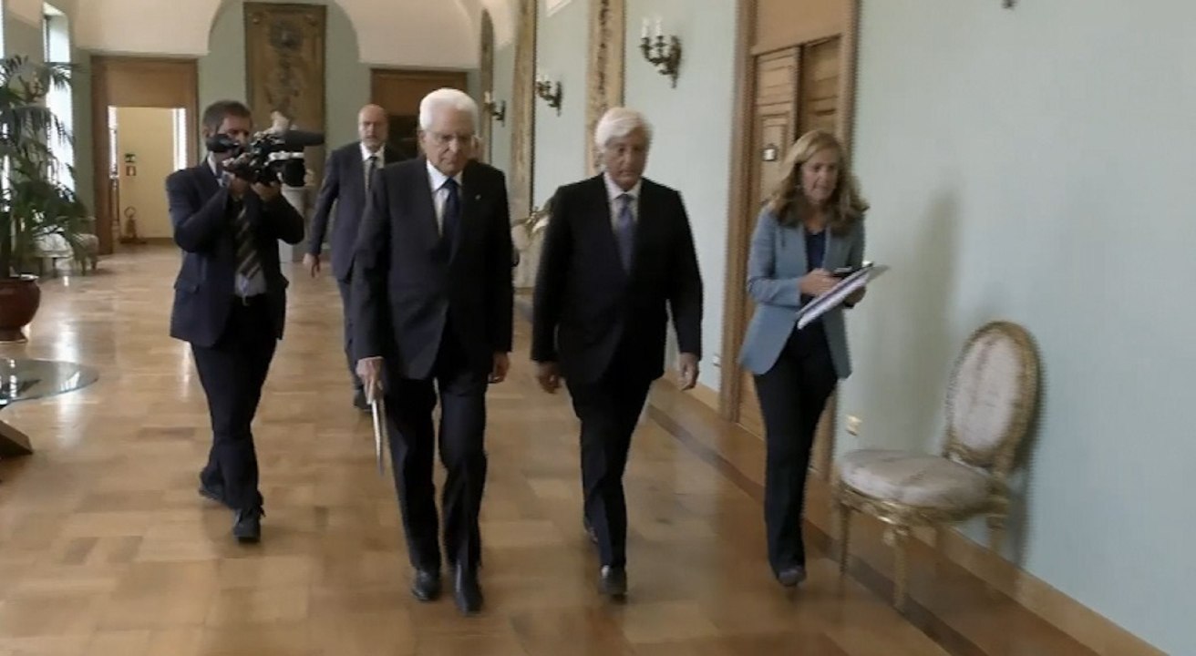 Italia tendrá más días para evitar la convocatoria de elecciones