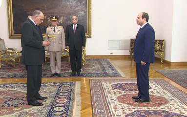 السيسي يشهد أداء حلف اليمين لرئيس "قضايا الدولة" الجديد