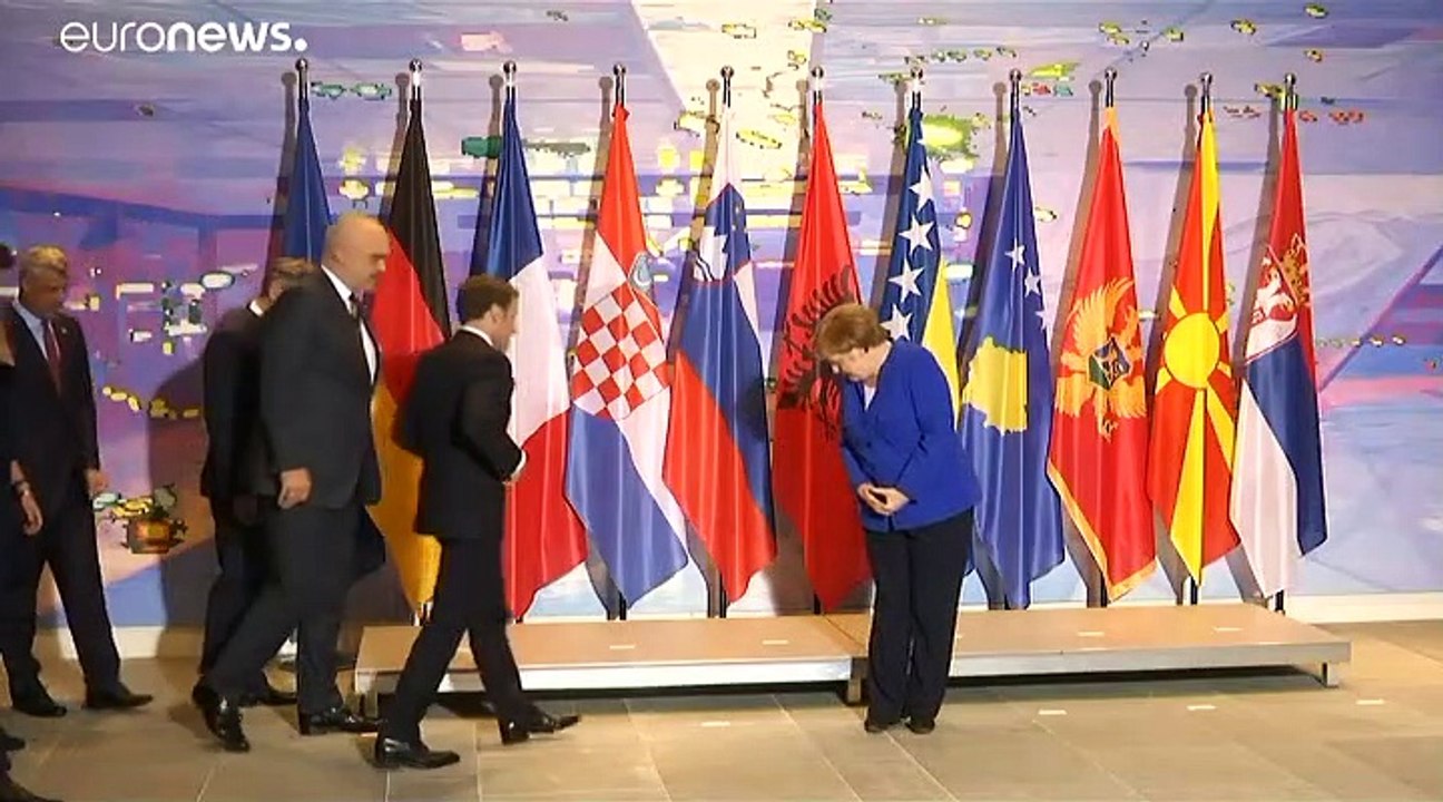 Neuwahlen wohl am 6. Oktober: Wohin strebt Kosovo?