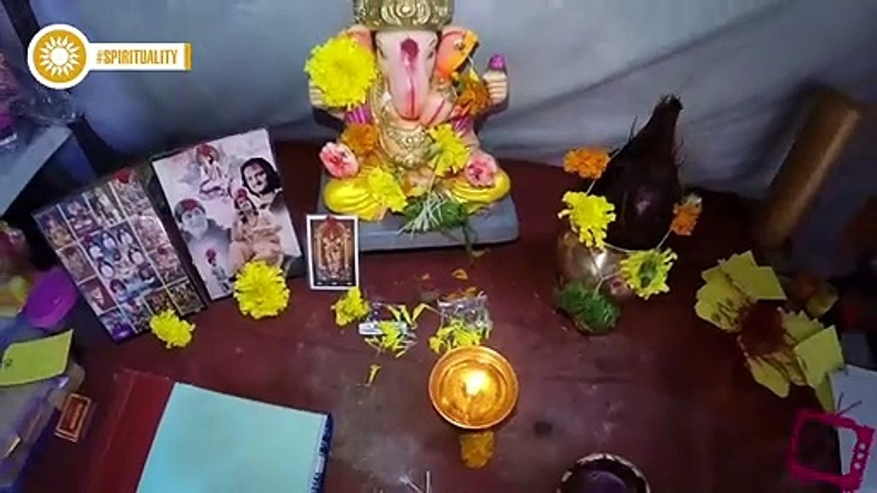 How are Ganpati idols made?