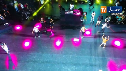 الفنان العالمي" سولكينغ" يحيى حفل بملعب20 -أوت بالعاصمة