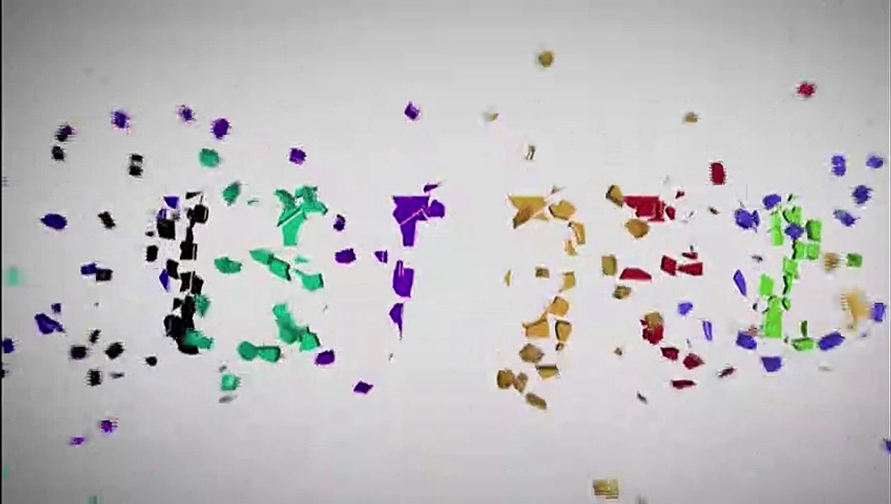 Esha Gupta Walks on Ramp as a Showstopper for Pallavi Mohan at LFW 2019