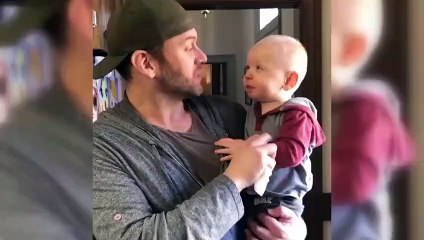 パパがボイスパーカッションを披露！マネしようとする赤ちゃんがカワイイ