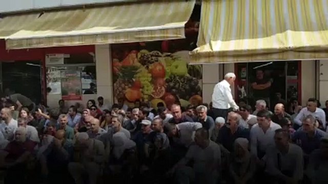 Diyarbakır'da oturma eylemi