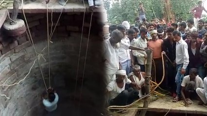 VIDEO: झगड़े में कुएं में कूद गए 2 सगे भाई, 5 घंटे की मशक्कत में एक को ही बचा पाए गांववाले