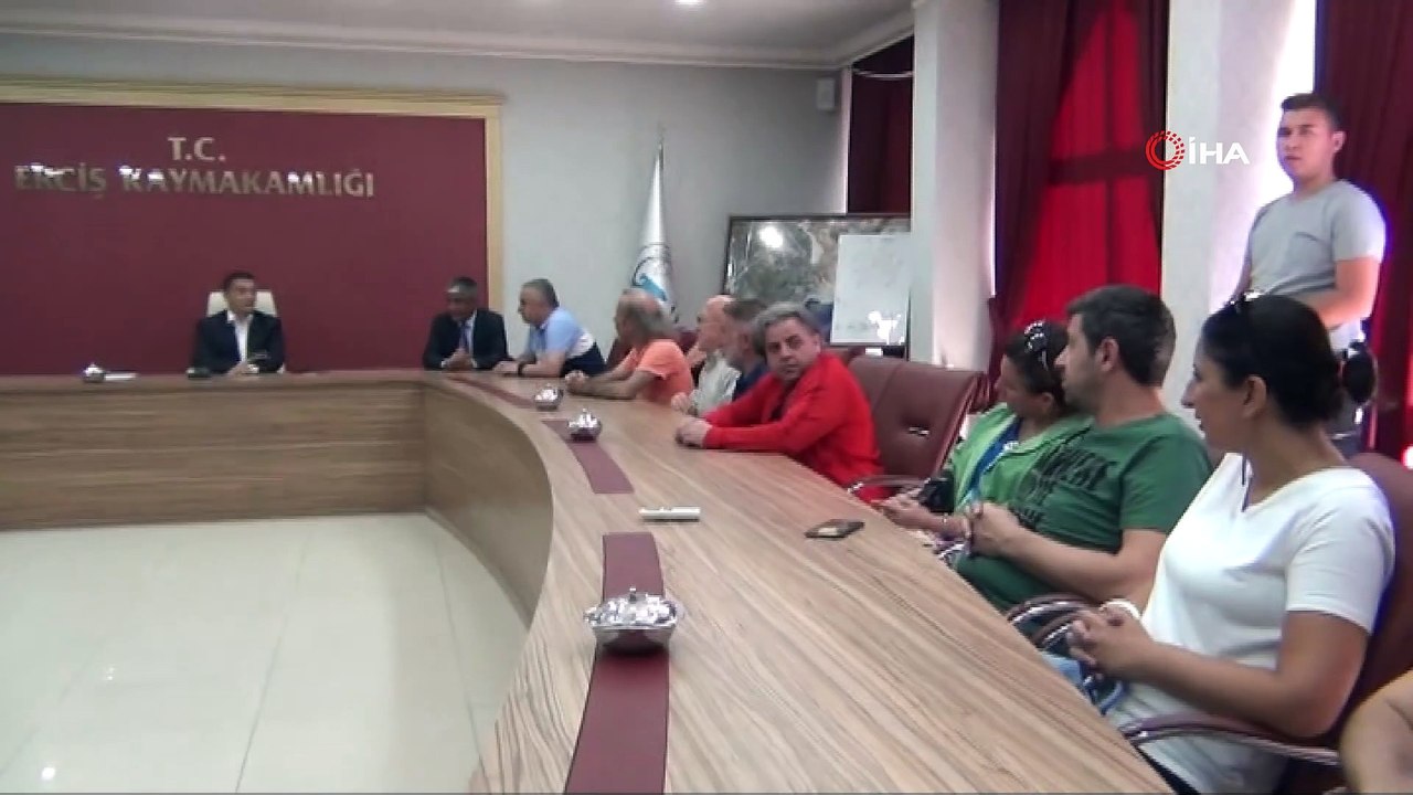 Trabzonlu gazetecilerden Erciş Kaymakamlığına ziyaret