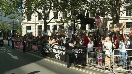 Protesto contra Bolsonaro em Londres