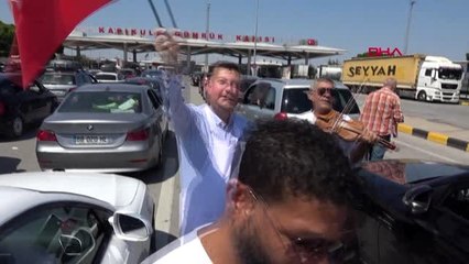 EDİRNE Yaşadıkları ülkelere dönen gurbetçilere sınırda 'tatlı' veda