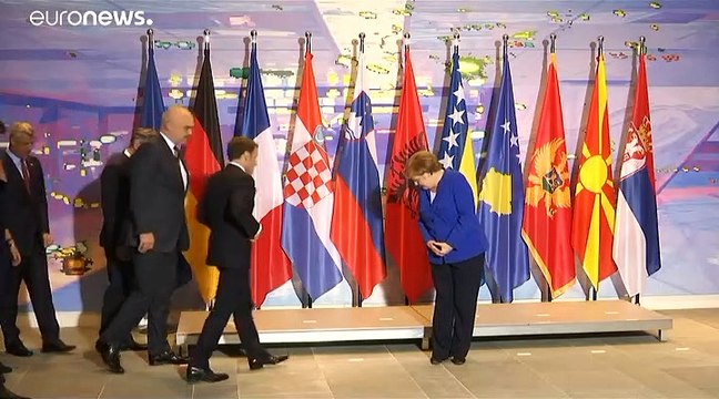 Πρόωρες εκλογές μετά την παραίτηση Χαραντινάι