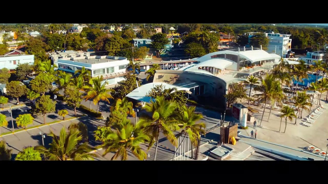 47 METERS DOWN UNCAGED Film