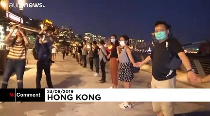À Hong Kong, une chaîne humaine pour la démocratie