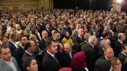 Mahir Ünal: "Bugün AK Parti, Türkiye sevdasıyla yaşımız hep 18 diyor"