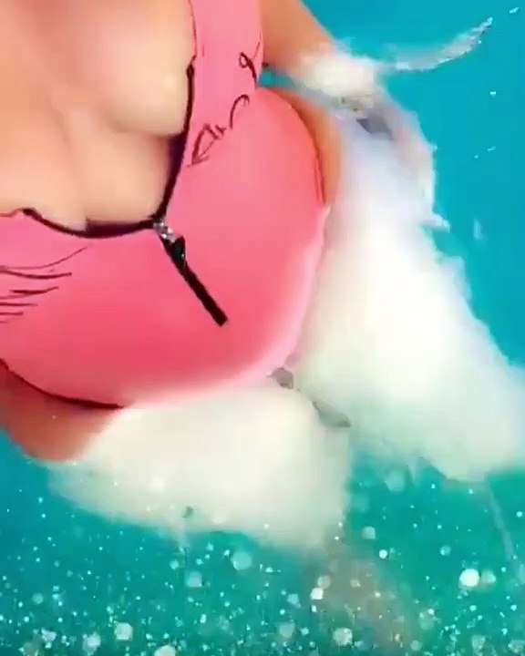 Diaba Sora en bikini