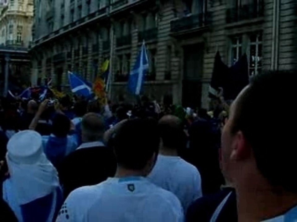 Grosse ambiance Tartan army