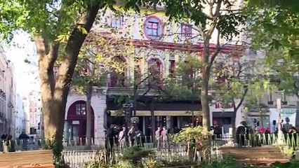 Depuis les attentats du 13-Novembre, "il y a un blocage" de la part de certains artistes