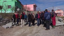 Banorët e Paskuqanit në protestë për rrugën: Po abuzohet, jemi ankuar në bashki, po pa rrugëzgjidhje