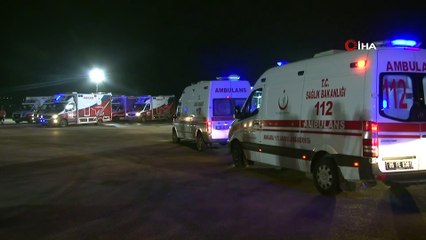 Çin'in Vuhan kentindeki Türk vatandaşlarını Türkiye'ye getiren A400M kargo uçağının inişi için hazırlıklar yapılıyor